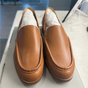 Everlane the Modern Loafer. Brand new.